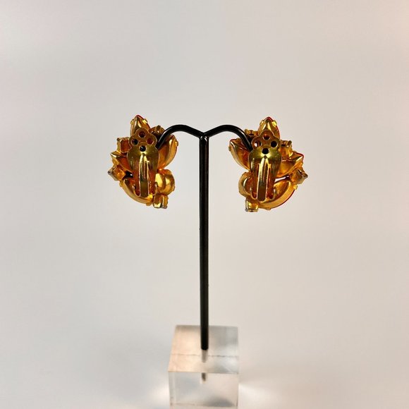 Vintage Prong Set Red Aventurine Art Glass Rhinestone Gold Tone Clip Earrings - Picture 6 of 8